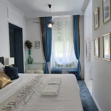 Gloria Golden Blue Apartmán *